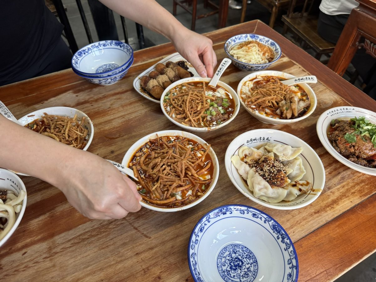 Food gallery photo 21 of 37