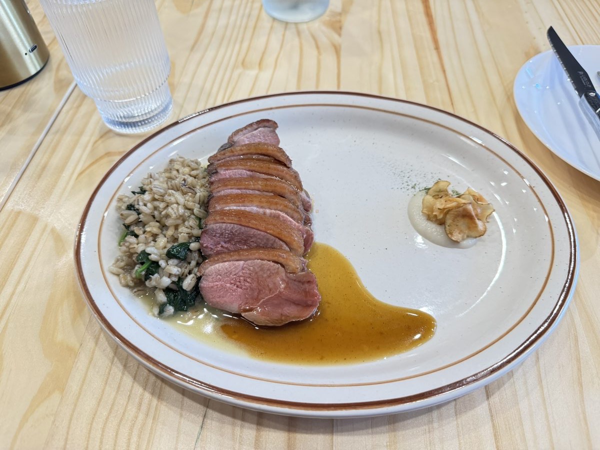 Food gallery photo 22 of 37