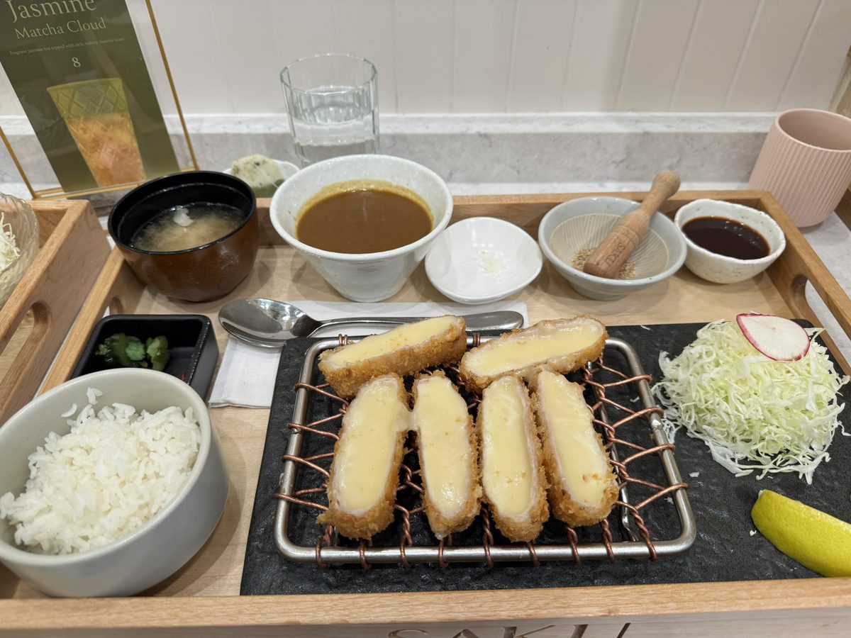 Food gallery photo 32 of 37